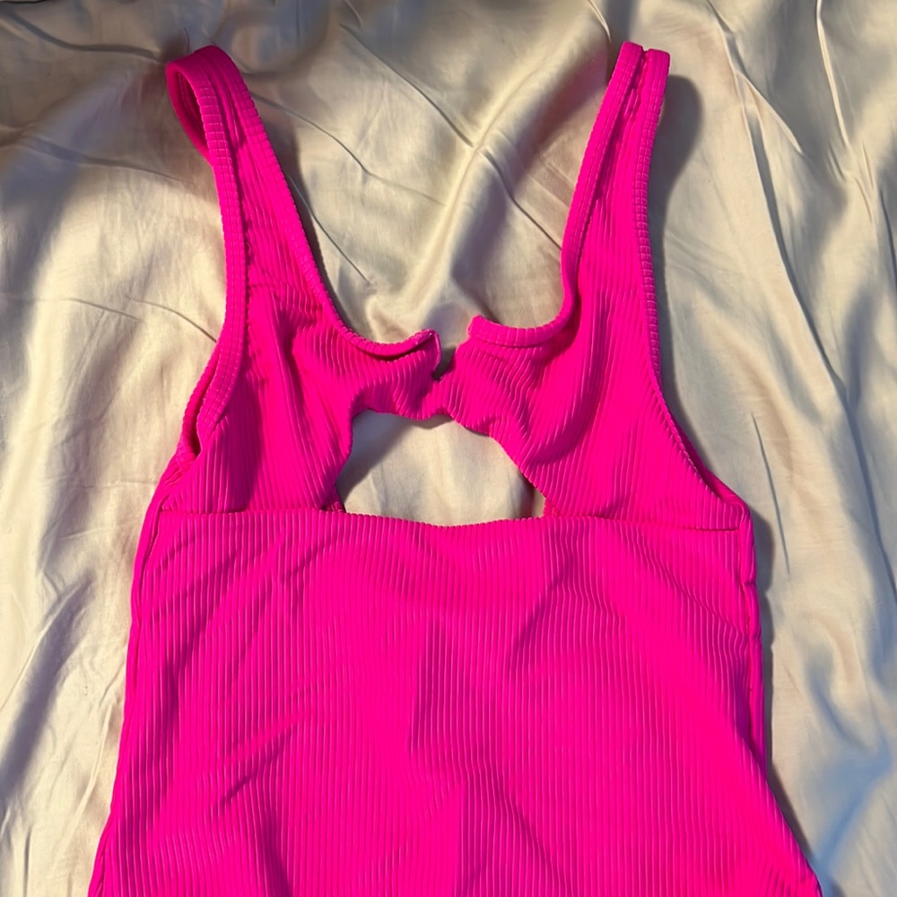 Frankie’s Bikinis Cody Hot Pink - Never Worn